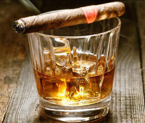 Концентрированный табачный вкус. Высококонцентрированная жидкость для электронных сигарет / вейпов Coolmist Menthol с PG/VG в ней. Поставка с завода.